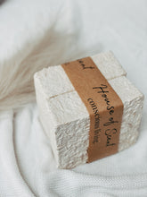 Load image into Gallery viewer, Grace - himalayan cedar, amber & jasmine