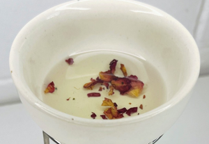 Limited Edition* Amour Wax Melts- amber, pomegranate and rose